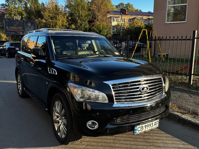 Infiniti QX80 - фото 3