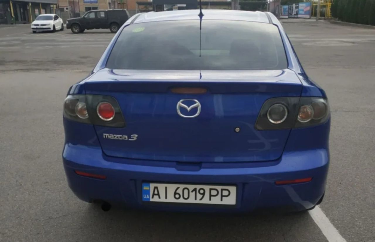 Mazda 3 - фото 6