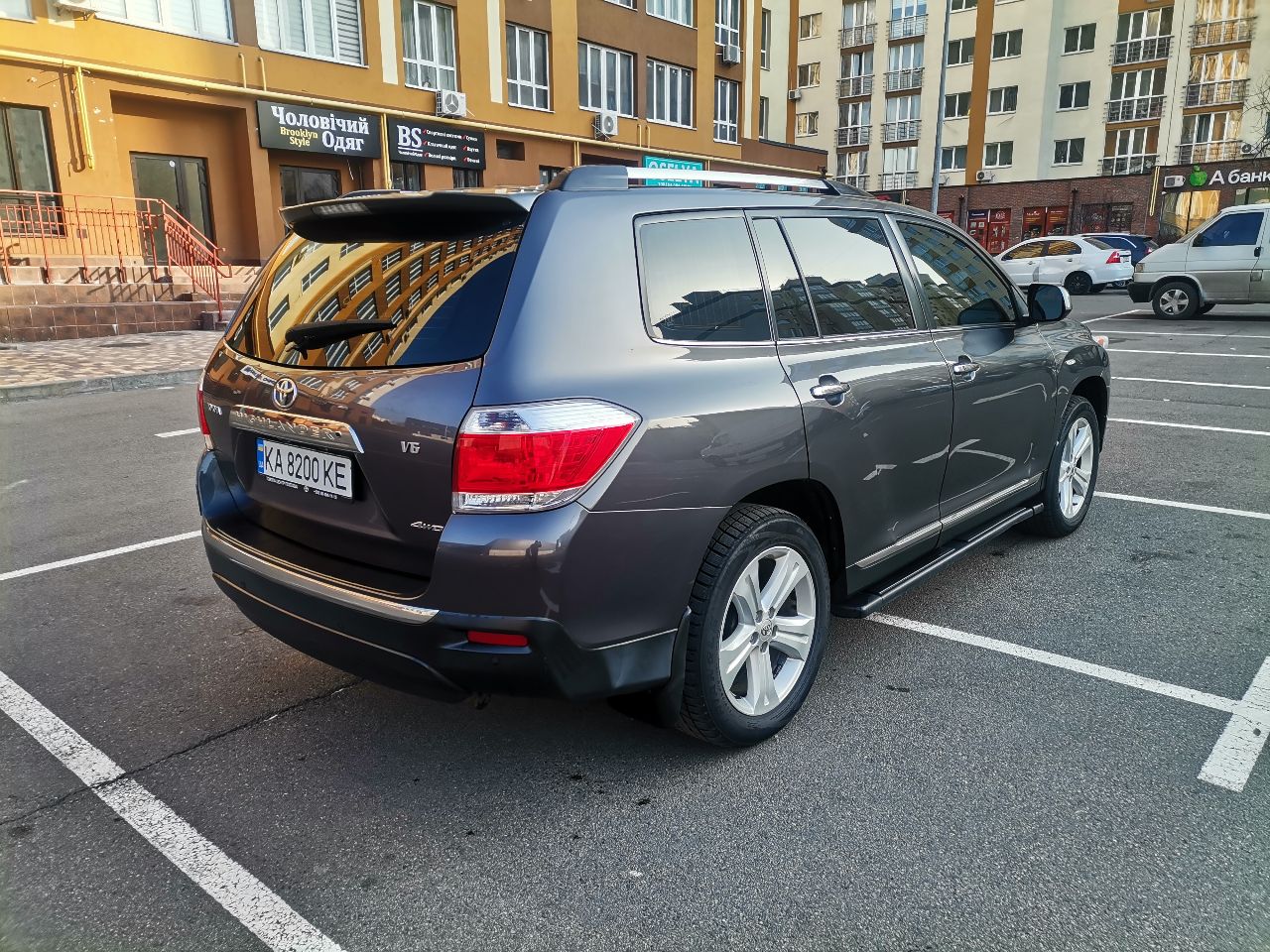 Toyota Highlander - фото 3