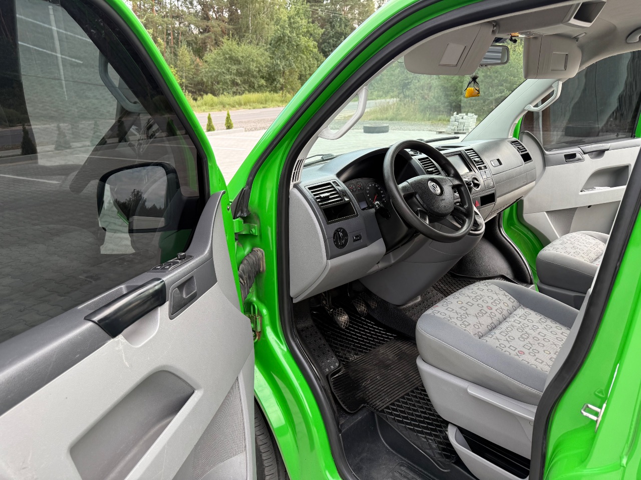 Volkswagen Transporter - фото 22