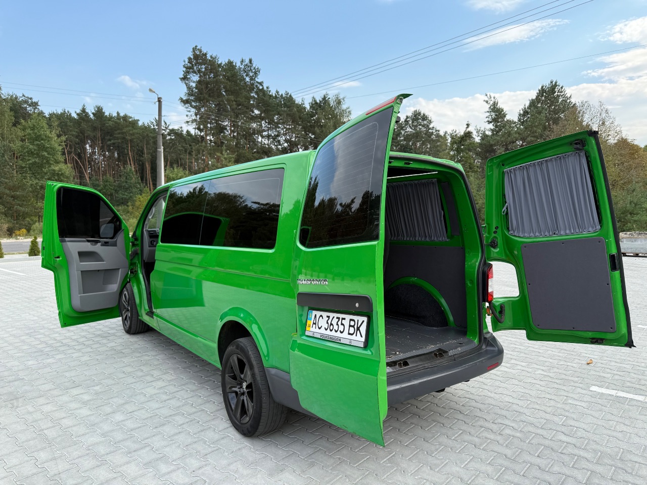 Volkswagen Transporter - фото 35