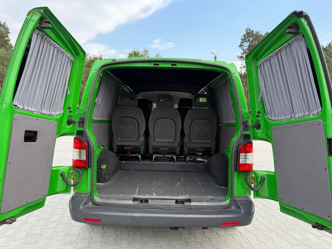 Volkswagen Transporter - фото 12