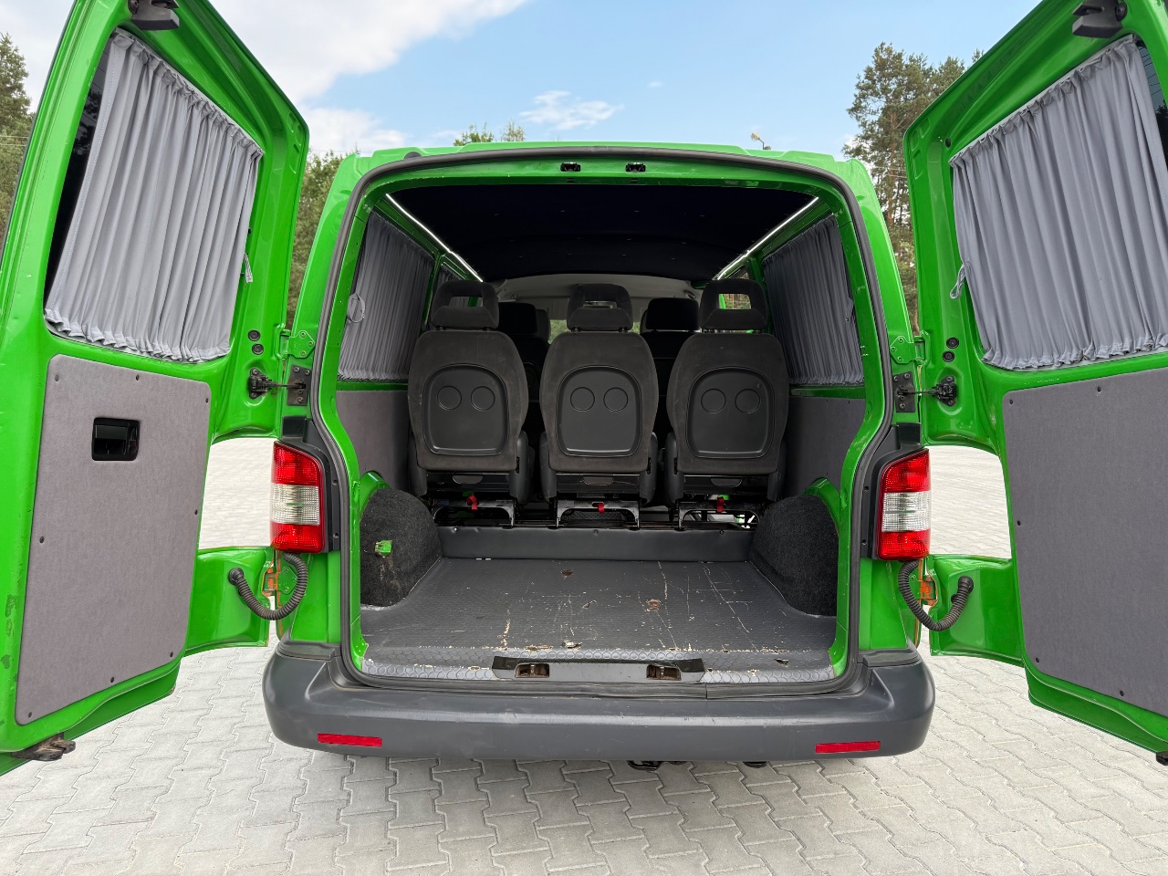 Volkswagen Transporter - фото 13