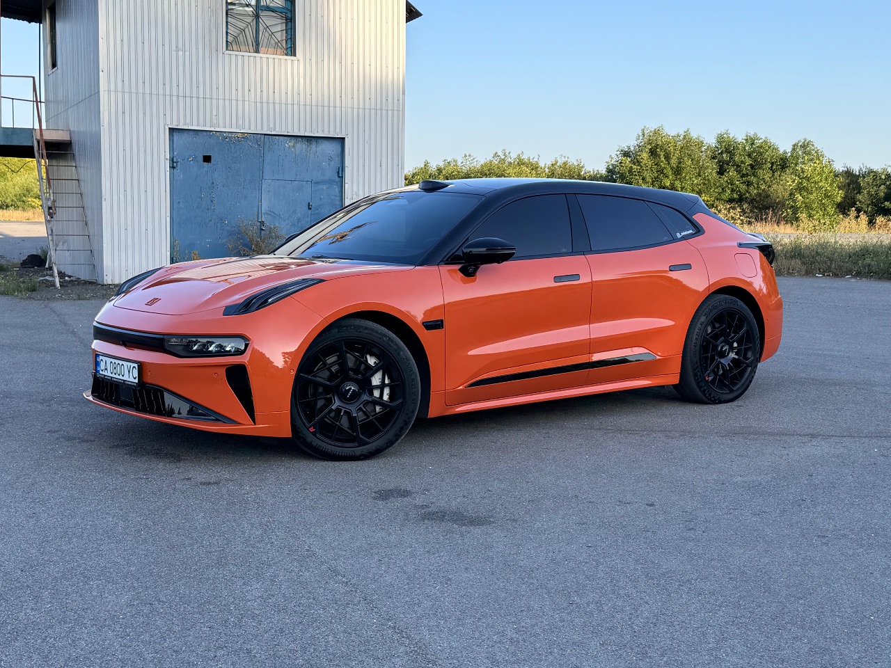 Zeekr 001 - фото 2