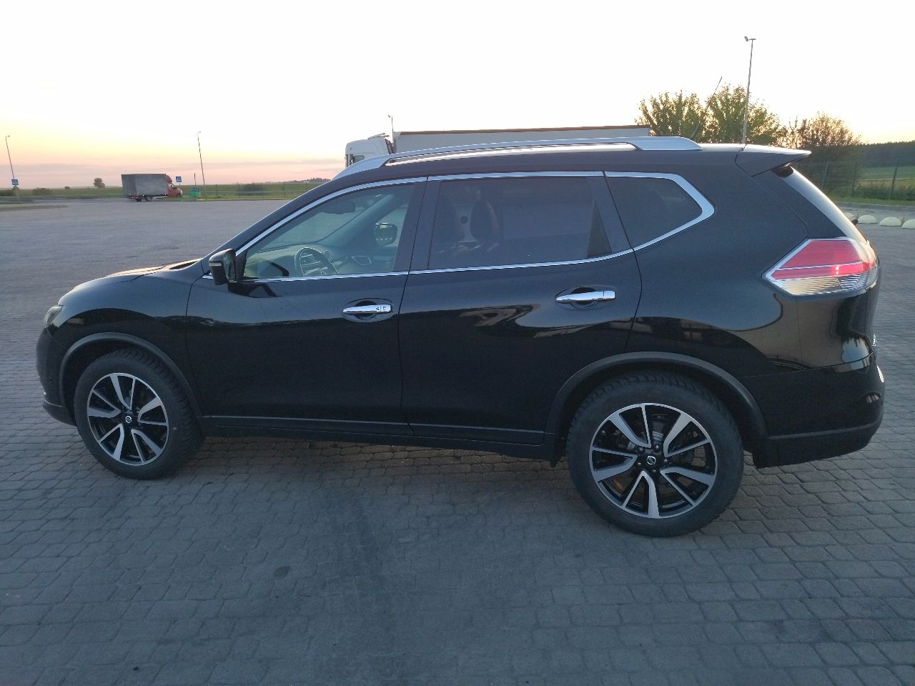 Nissan X-Trail - фото 21