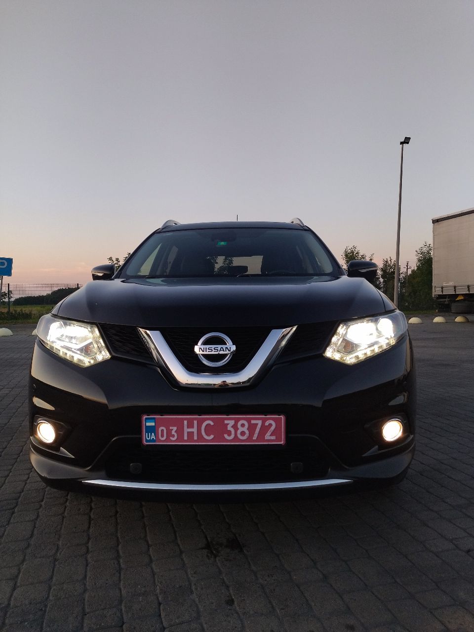 Nissan X-Trail - фото 1