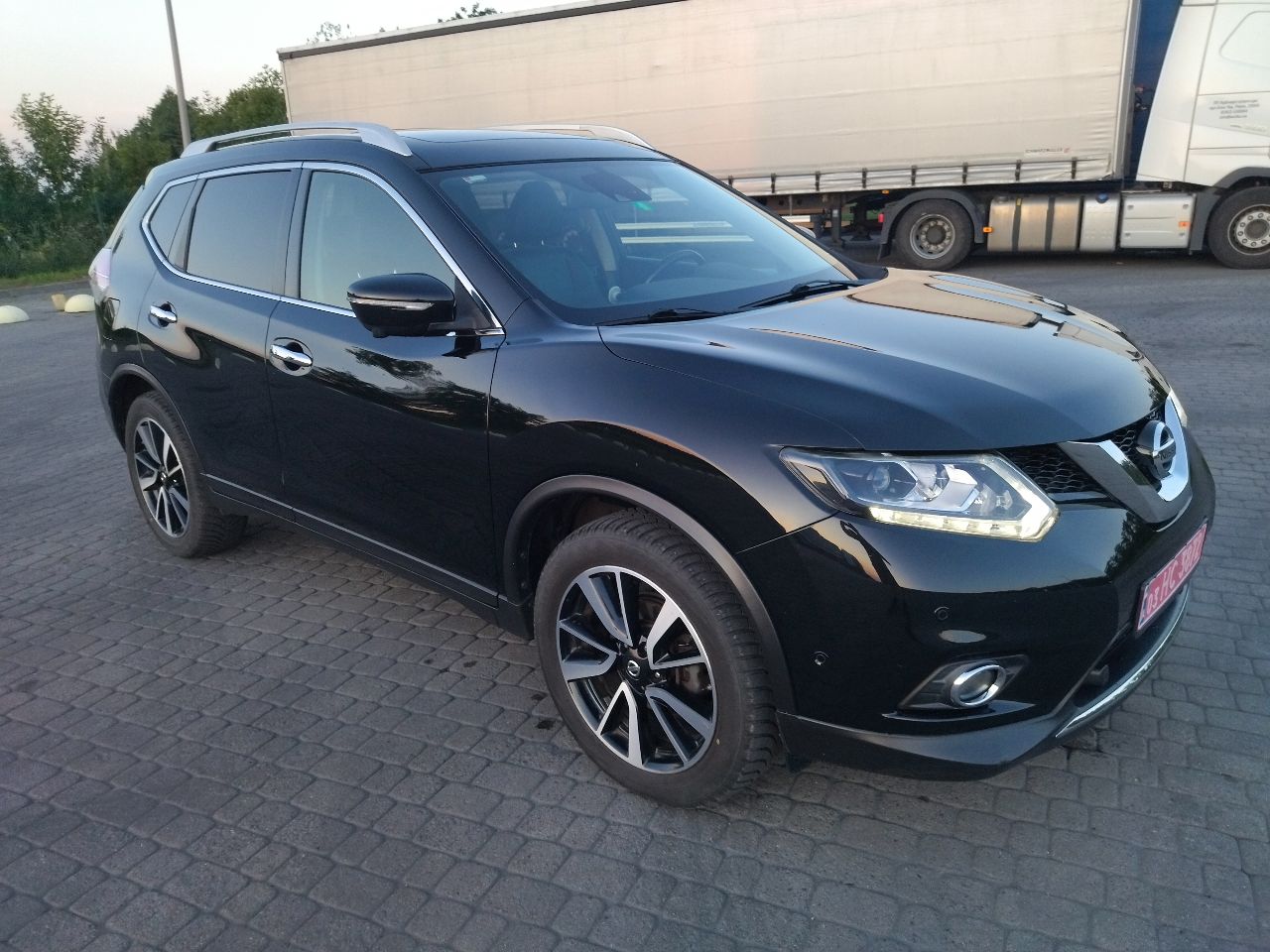 Nissan X-Trail - фото 9