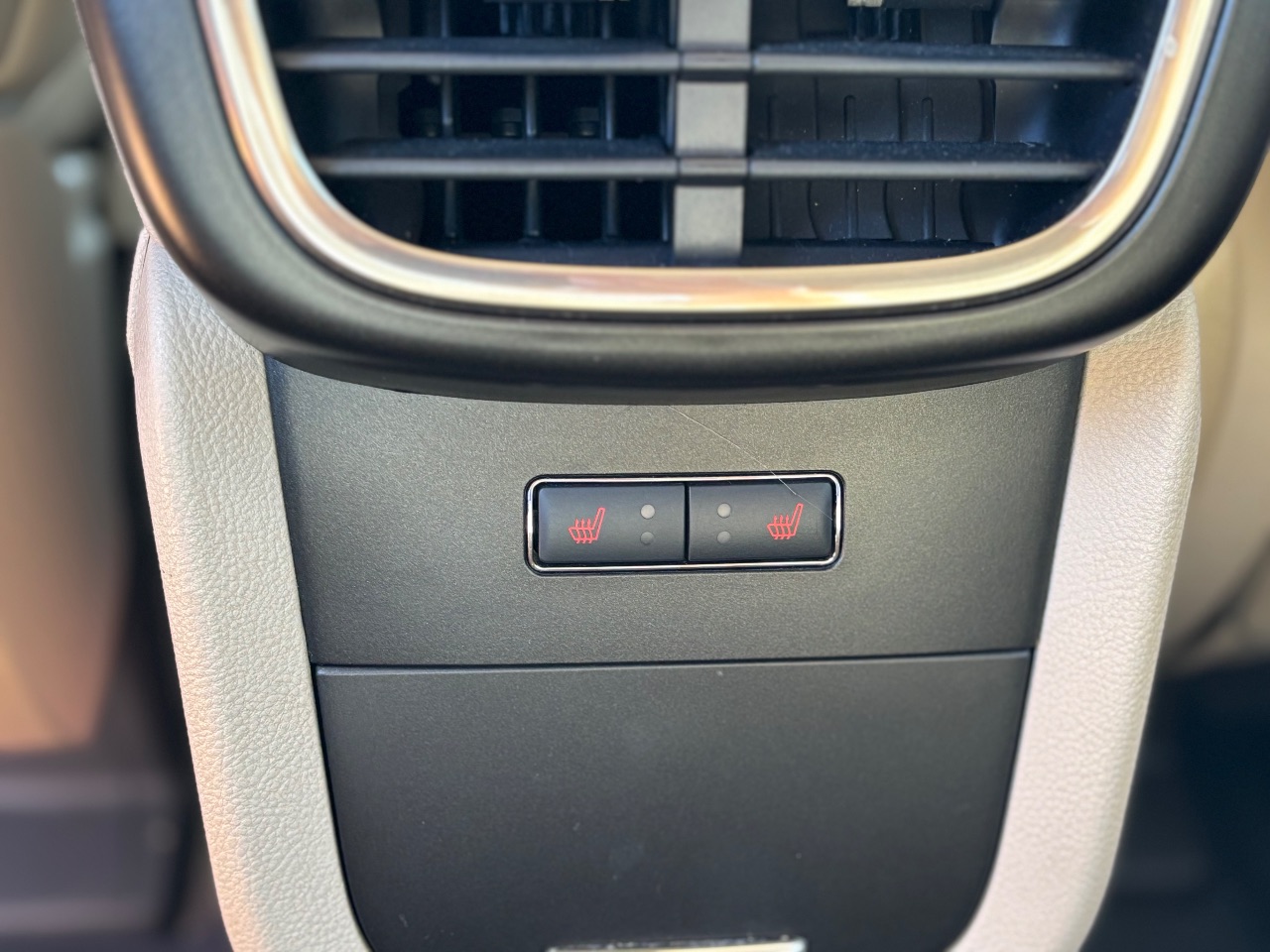 Lincoln MKX - фото 15