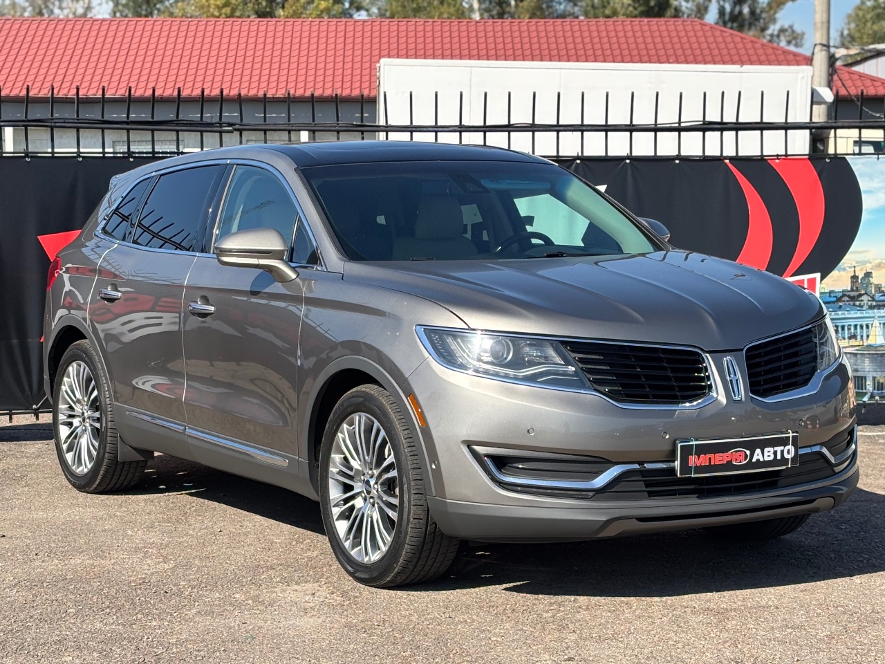 Lincoln MKX - фото 3