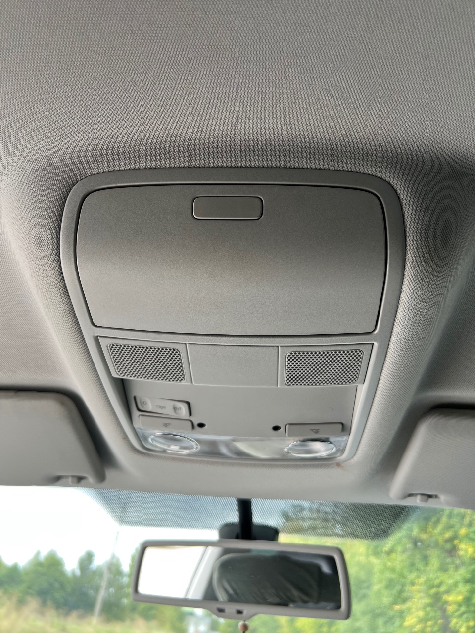 Skoda Superb - фото 12