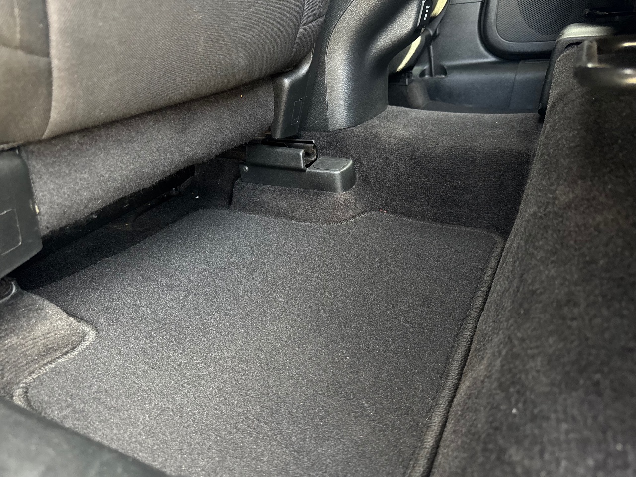 Jeep Cherokee - фото 25