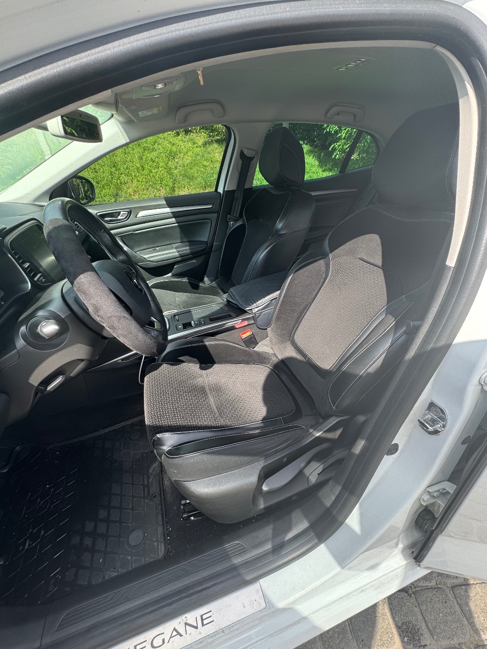 Renault Megane - фото 7