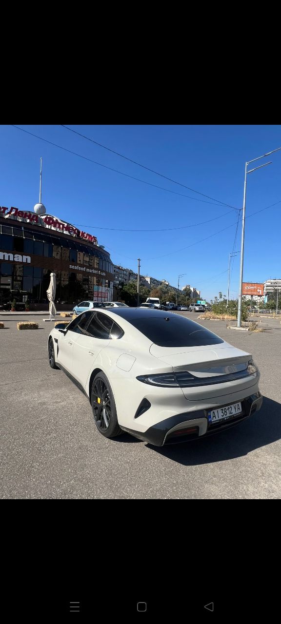 Xiaomi SU7 - фото 7