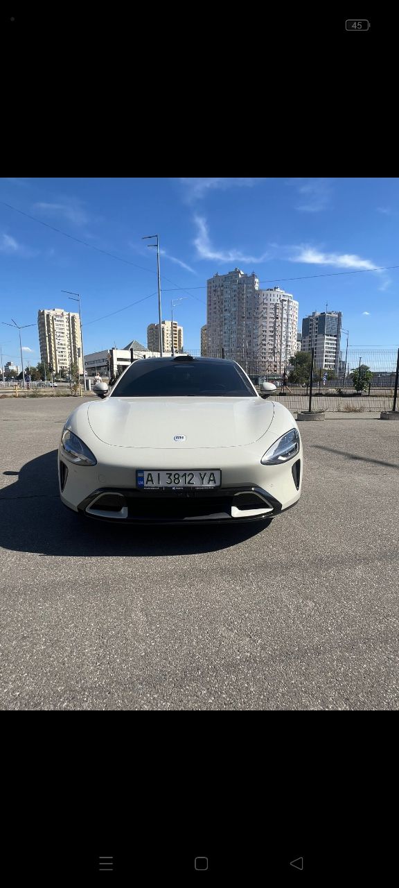 Xiaomi SU7 - фото 15