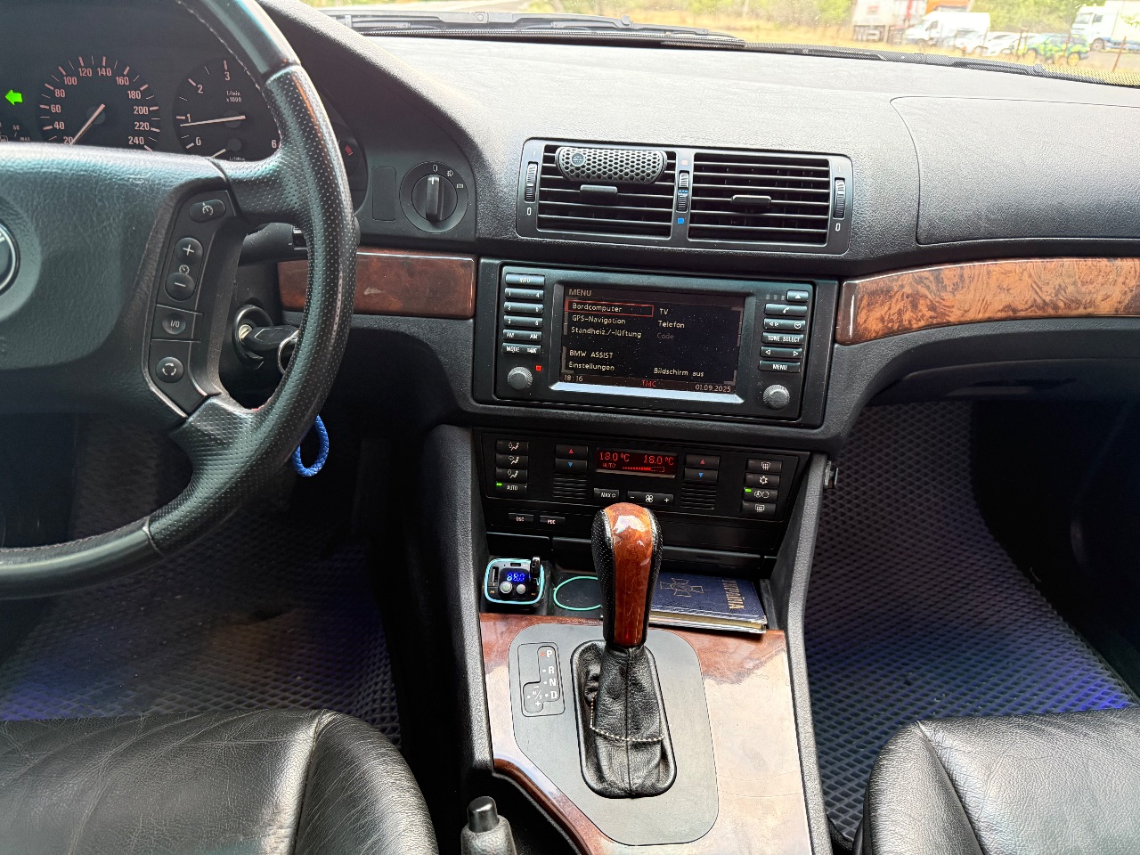 BMW 5 серії - фото 6