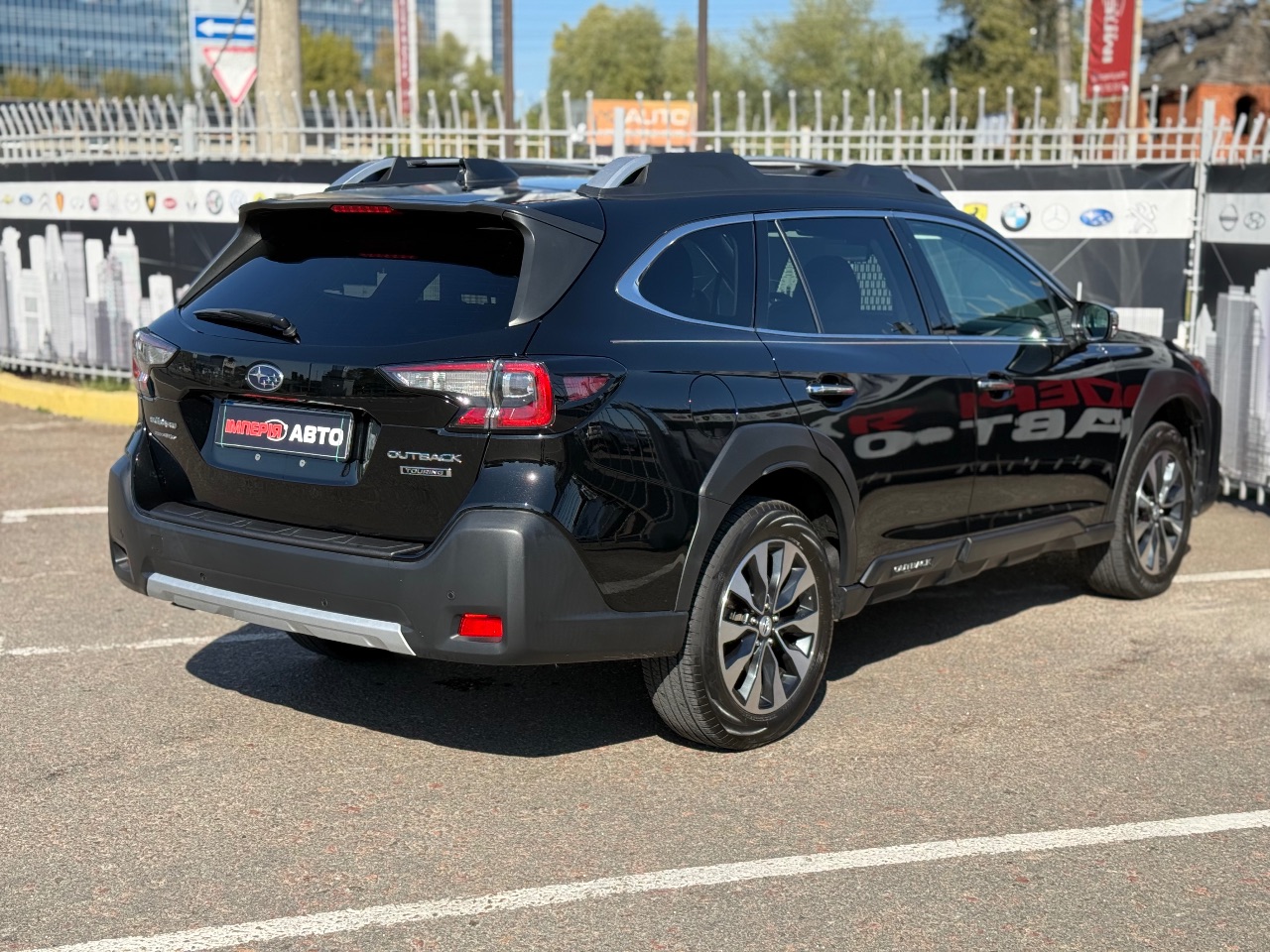 Subaru Outback - фото 6