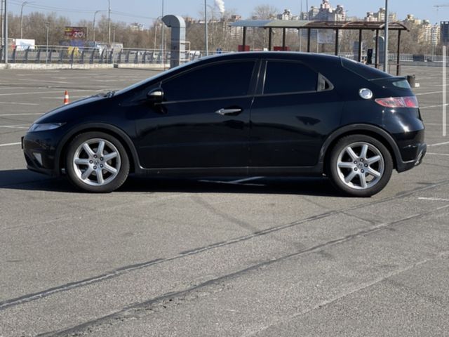 Honda Civic - фото 4