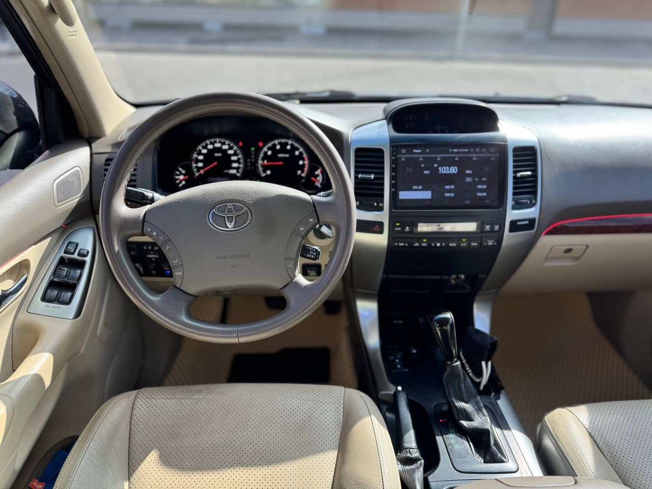 Toyota Land Cruiser Prado - фото 10