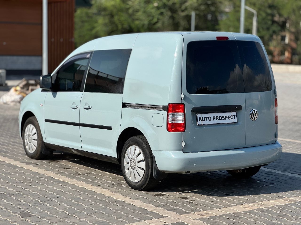 Volkswagen Caddy - фото 7