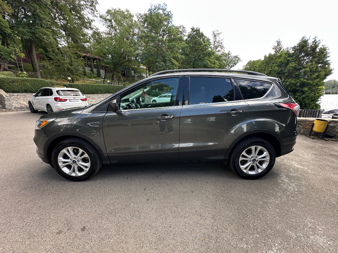 Ford Escape - фото 19