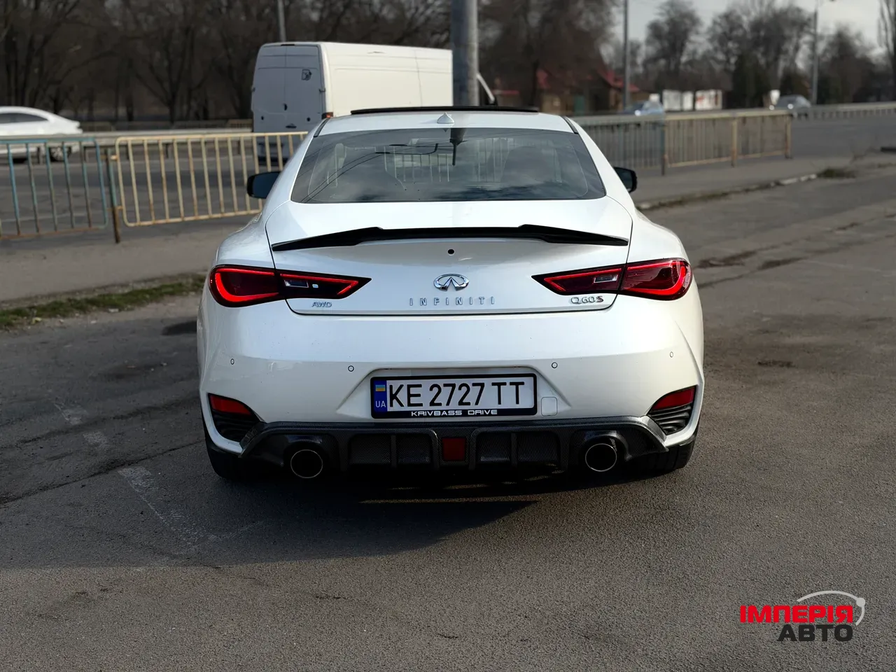 Infiniti Q60 - фото 5