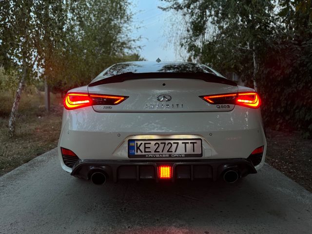 Infiniti Q60 - фото 3