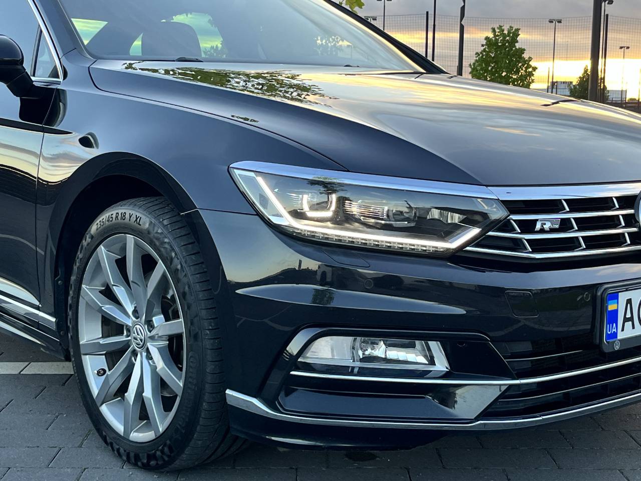 Volkswagen Passat - фото 15