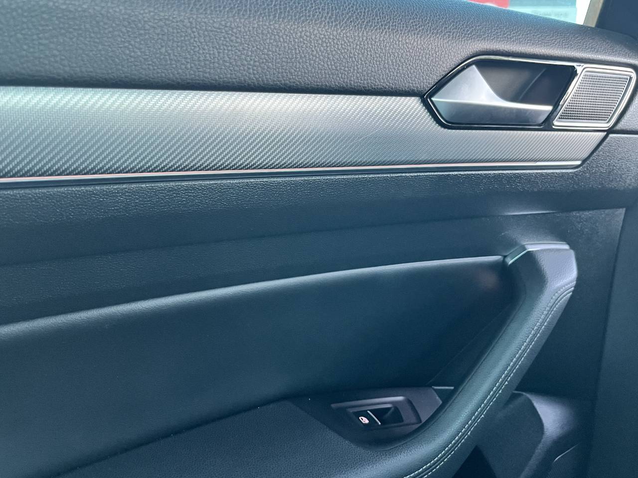 Volkswagen Passat - фото 26