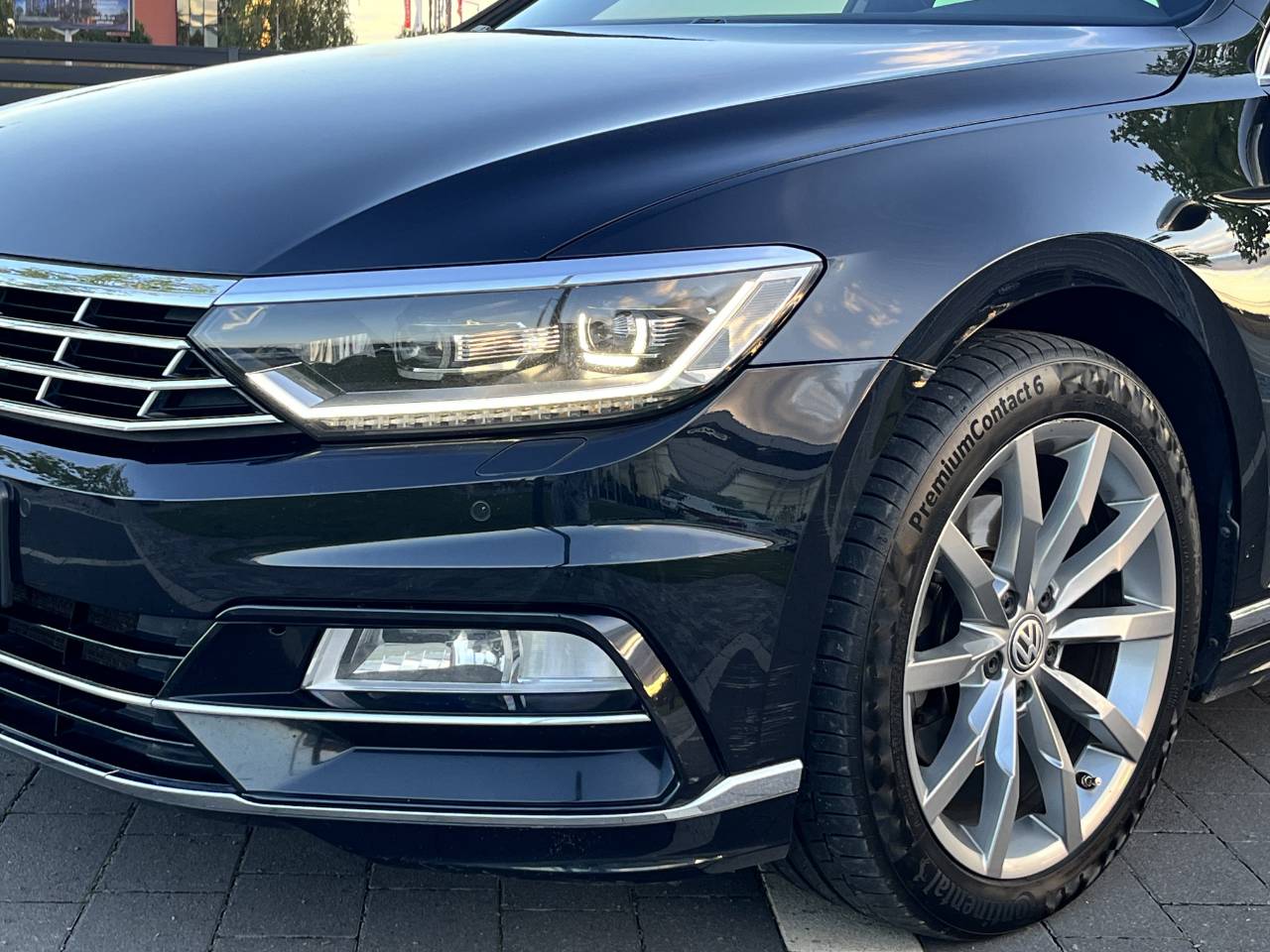 Volkswagen Passat - фото 16