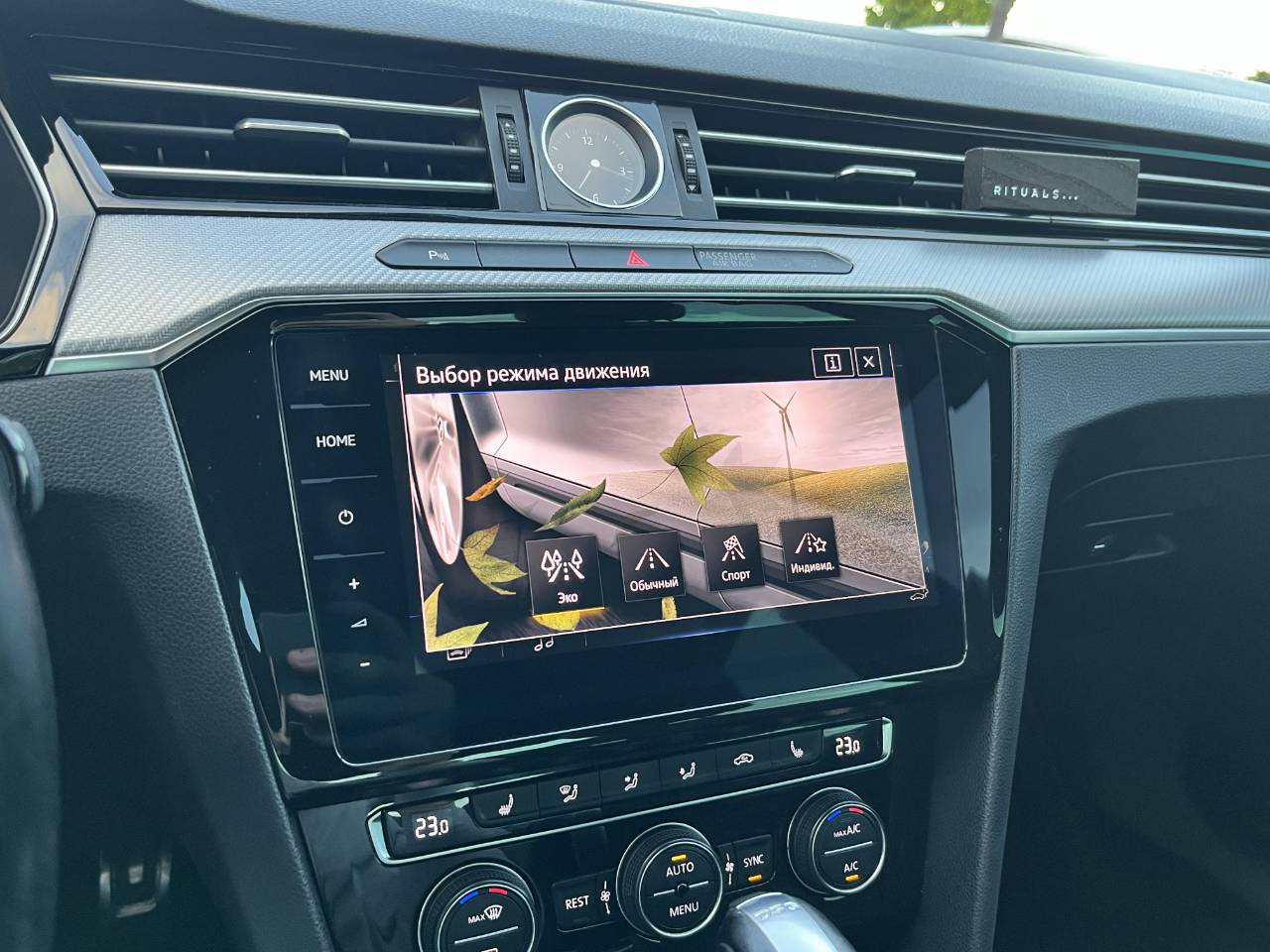 Volkswagen Passat - фото 38