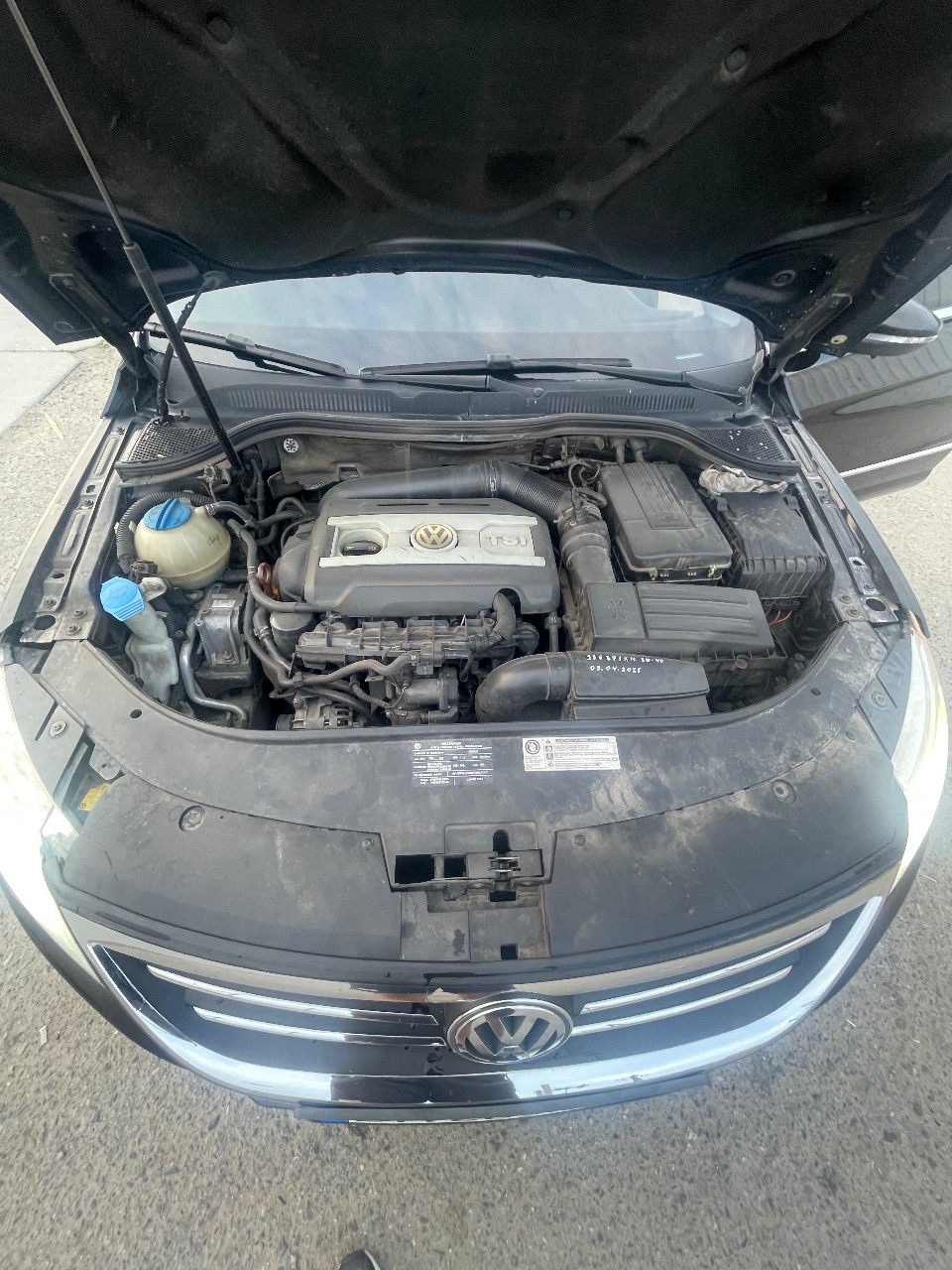 Volkswagen Passat CC - фото 25