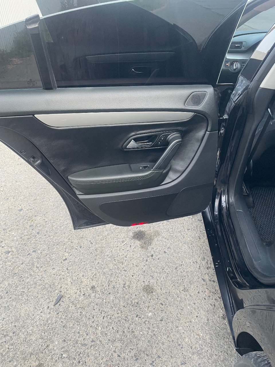 Volkswagen Passat CC - фото 21