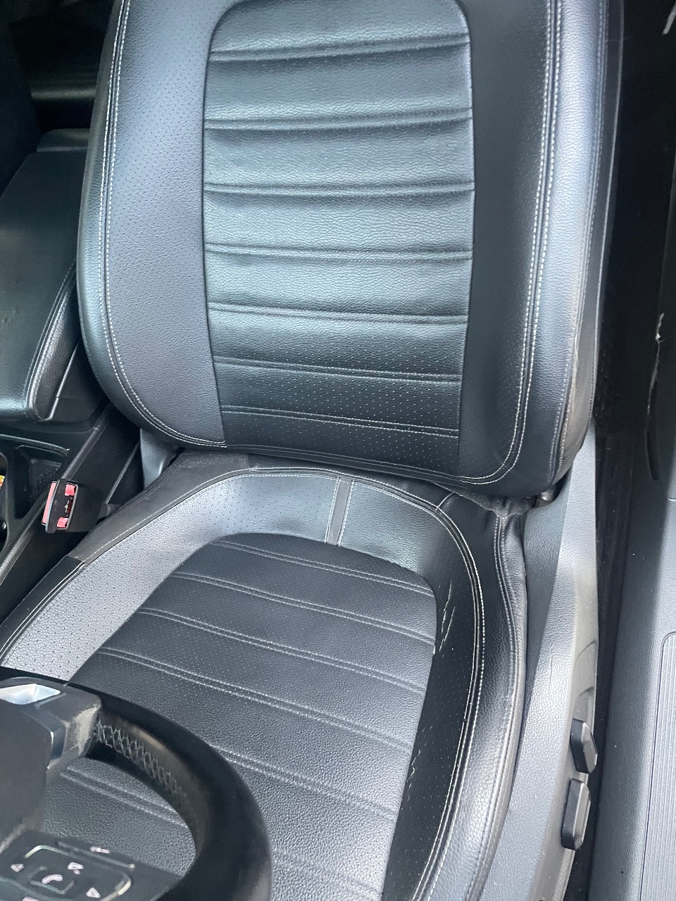 Volkswagen Passat CC - фото 18