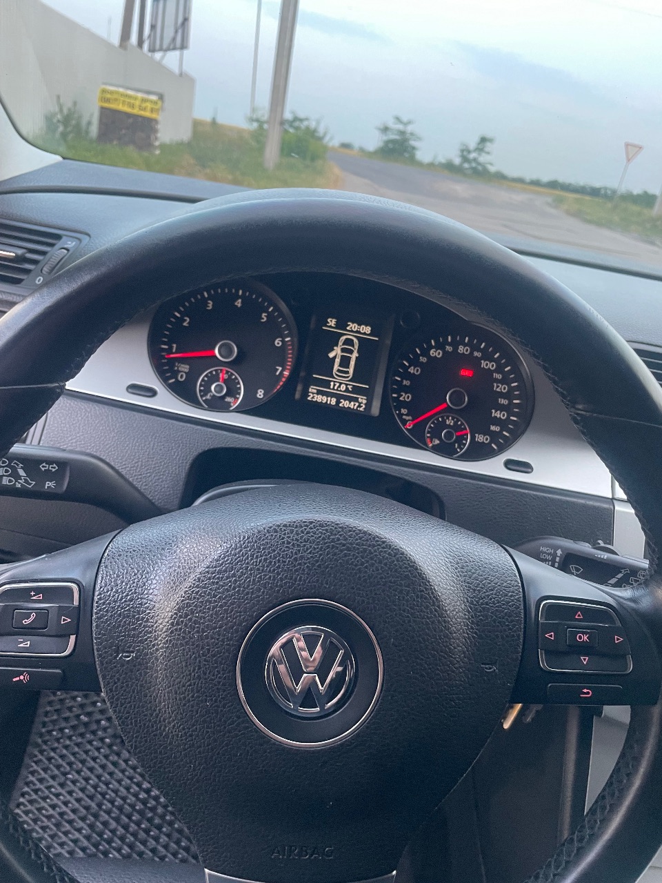 Volkswagen Passat CC - фото 20