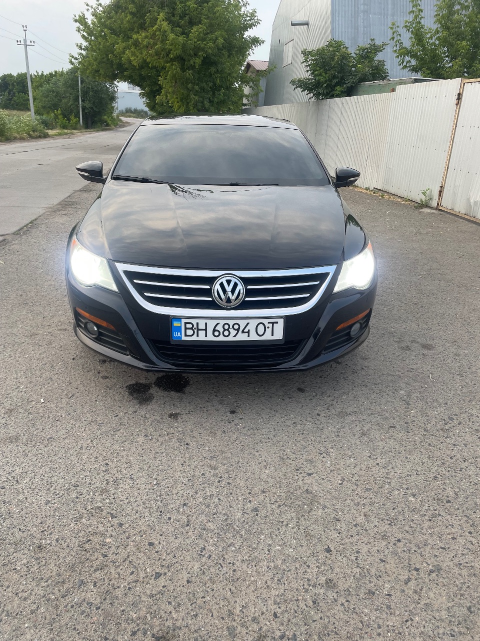 Volkswagen Passat CC - фото 1