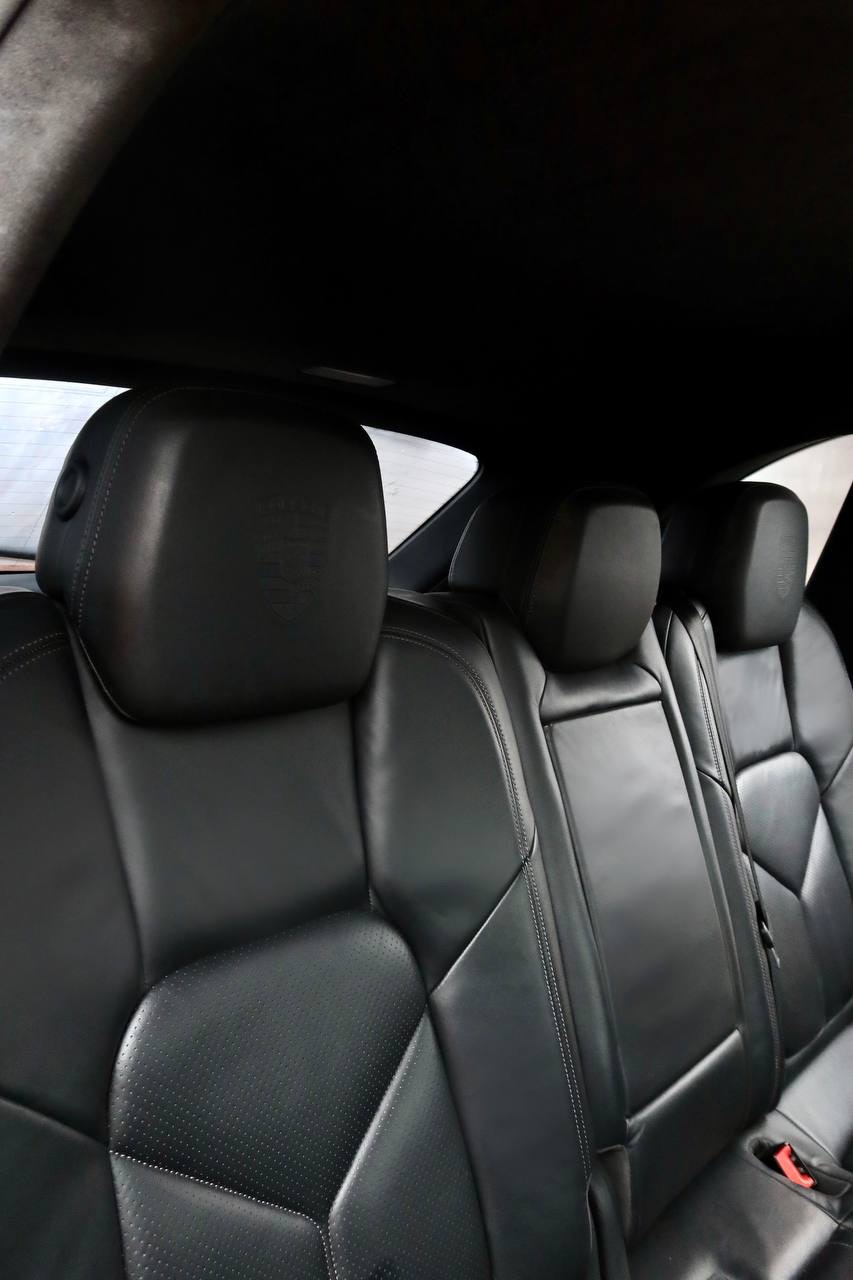 Porsche Cayenne - фото 20