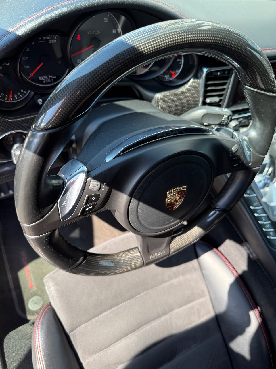 Porsche Panamera - фото 11