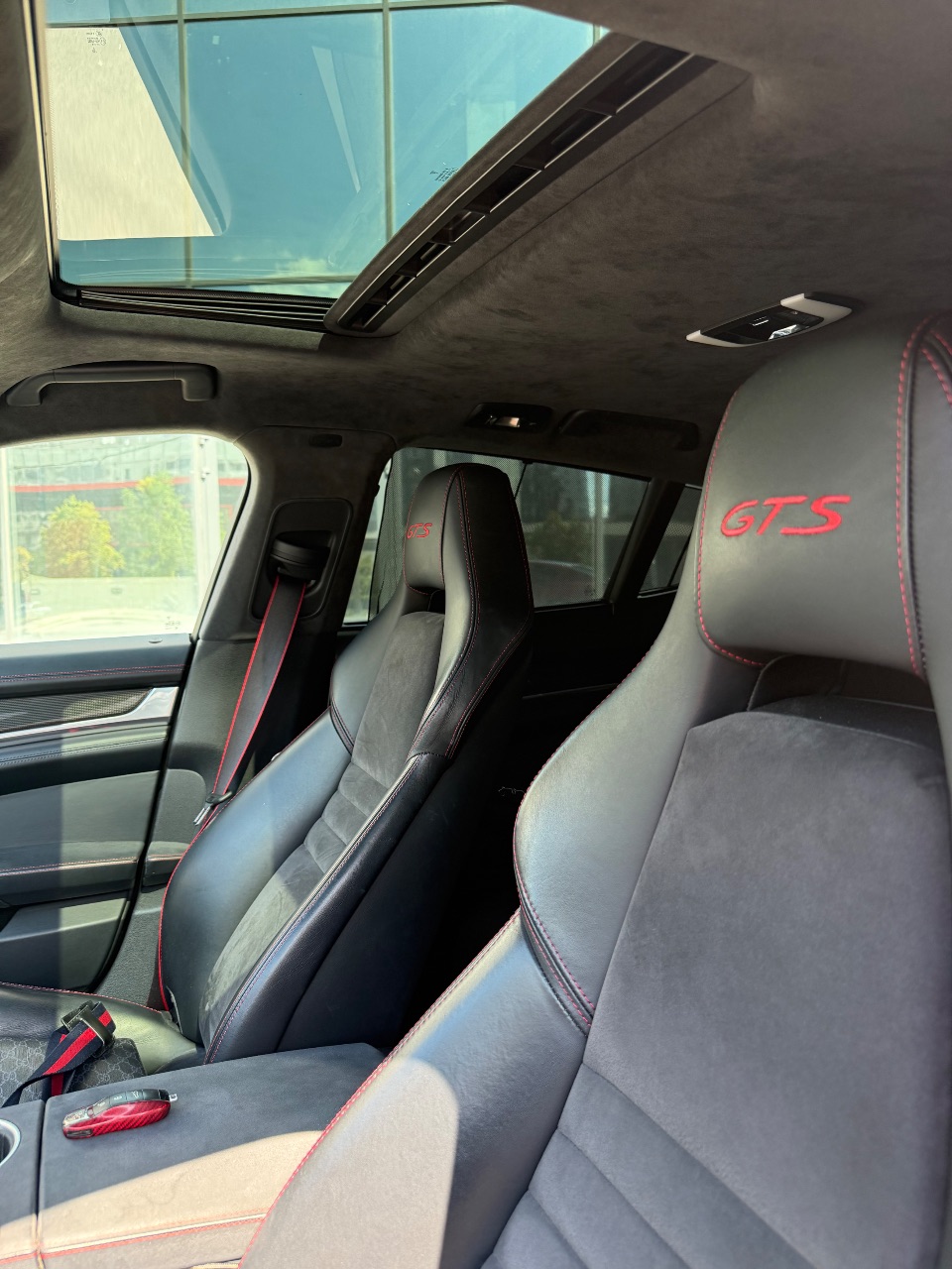 Porsche Panamera - фото 10