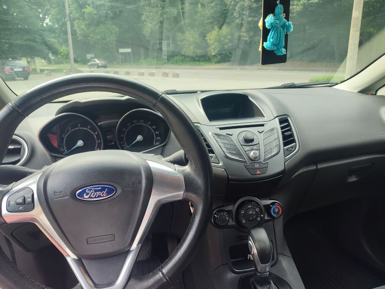 Ford Fiesta - фото 13