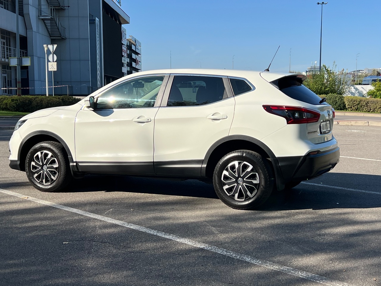 Nissan Qashqai - фото 16