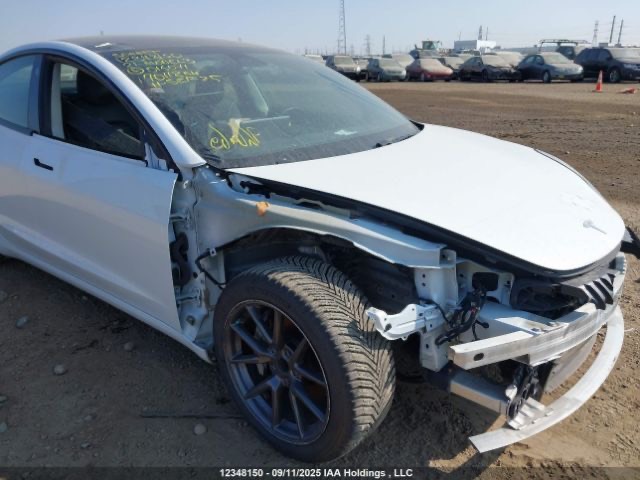 Tesla Model 3 - фото 6