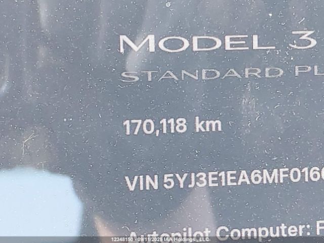 Tesla Model 3 - фото 15