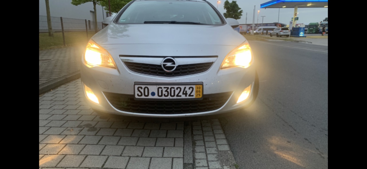 Opel Astra - фото 5