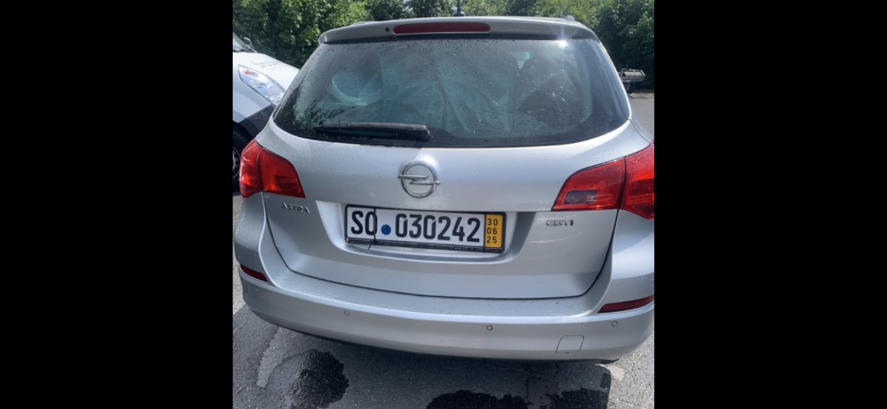 Opel Astra - фото 2