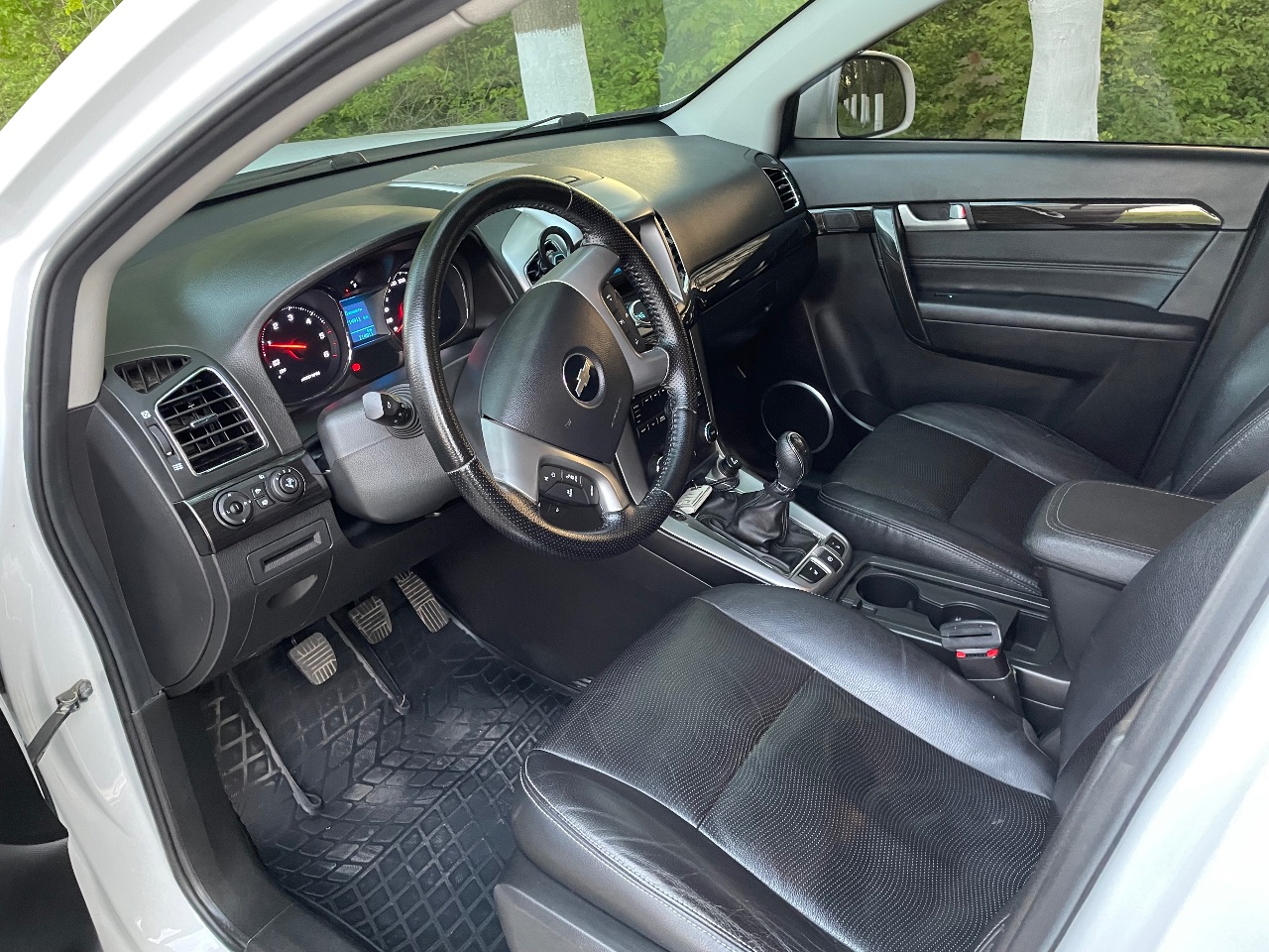 Chevrolet Captiva - фото 5