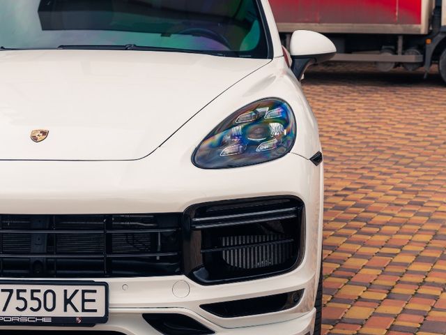 Porsche Cayenne - зображення 3