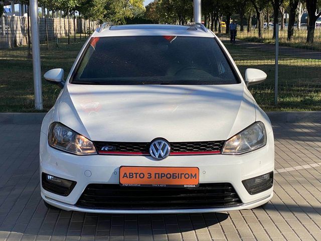 Volkswagen Golf - зображення 2