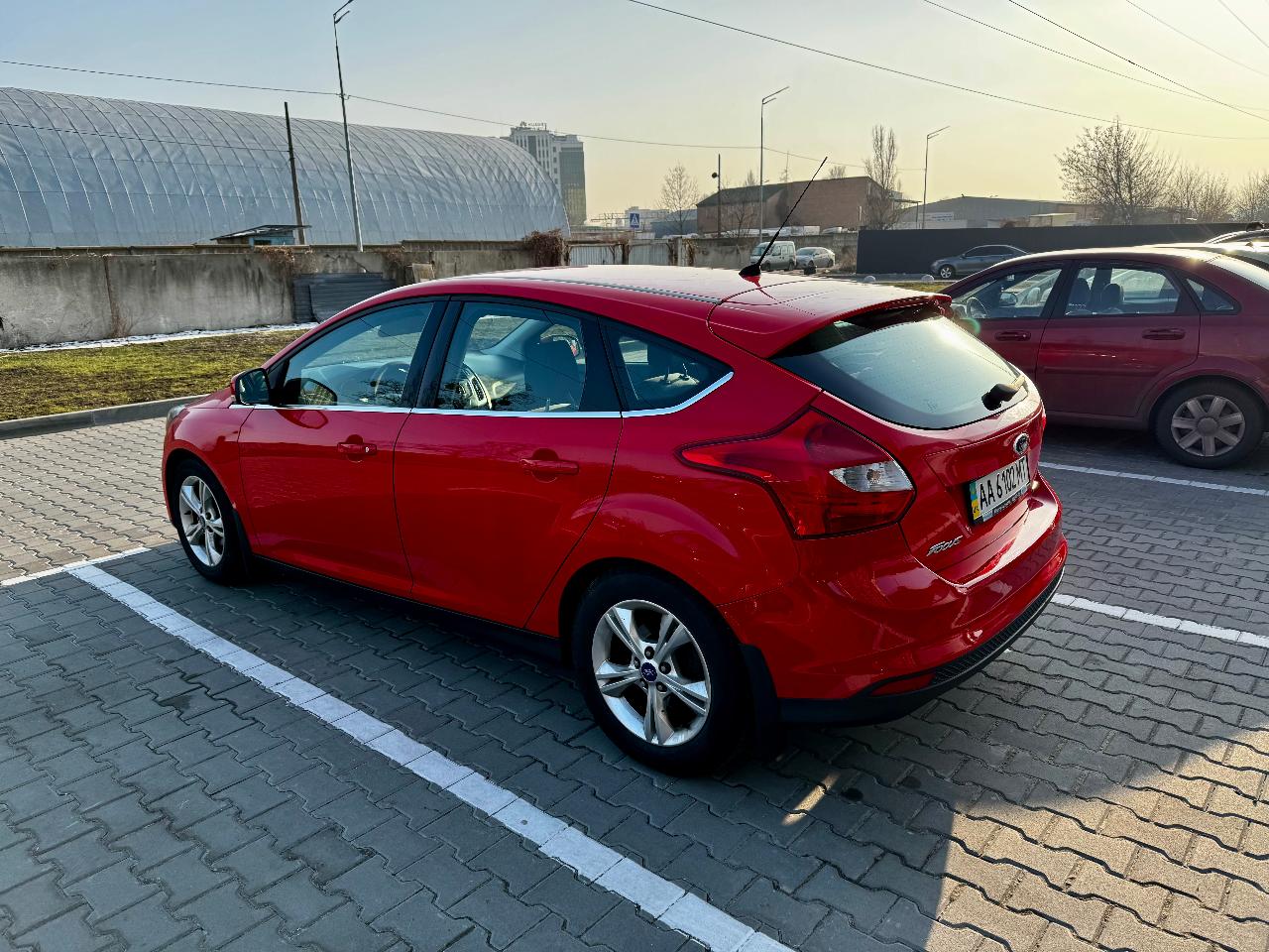 Ford Focus - фото 1