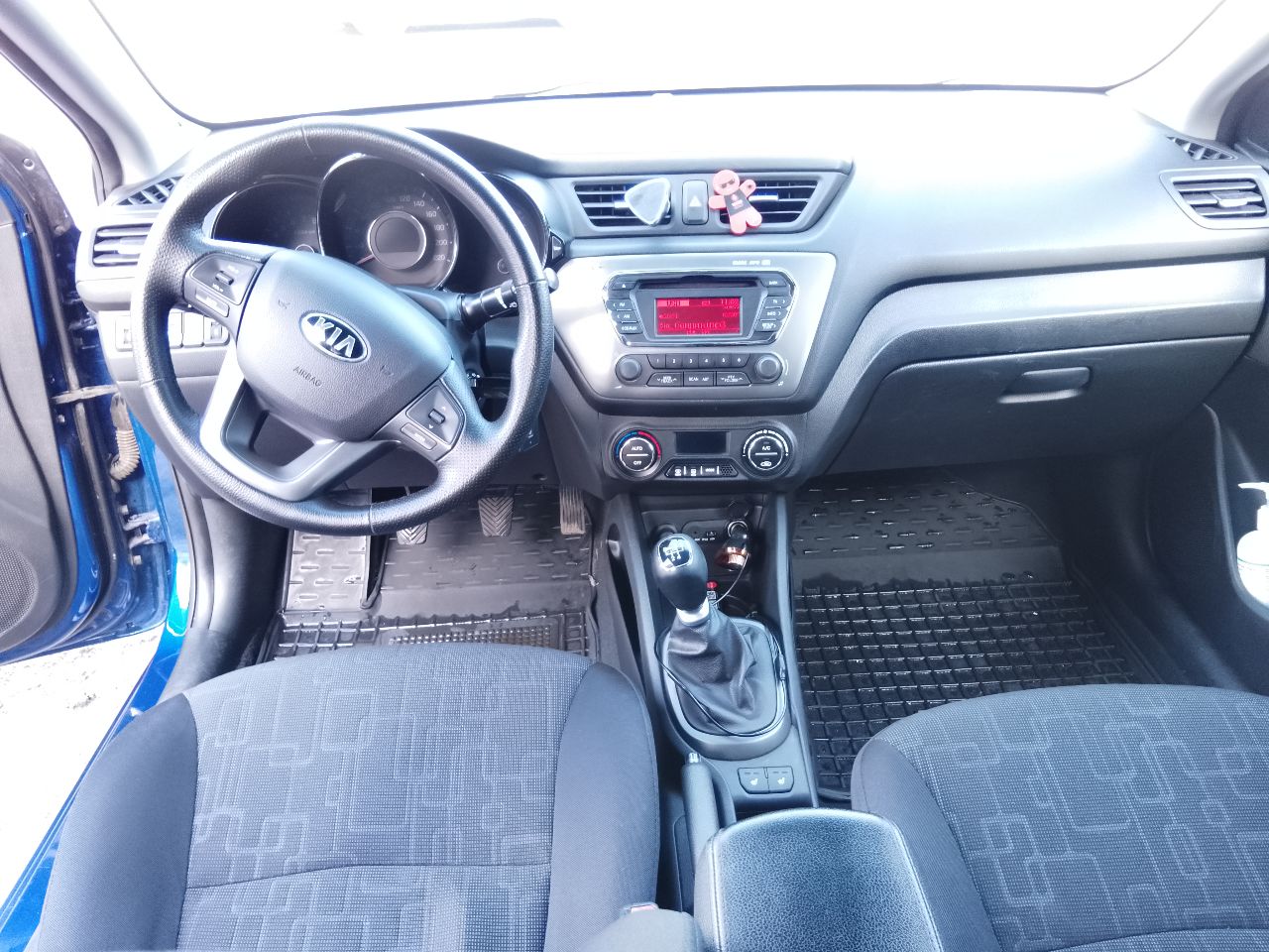 Kia Rio - фото 7