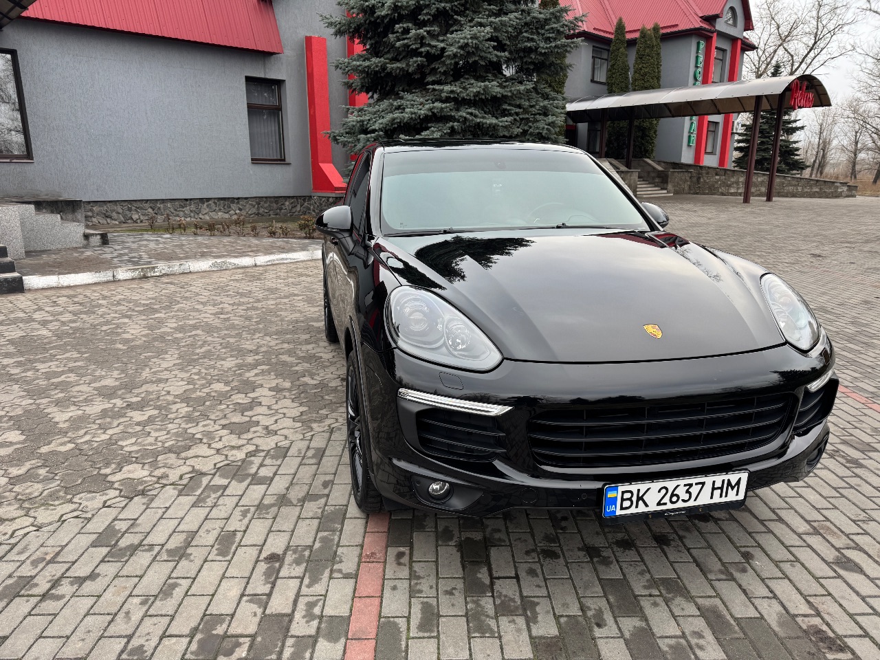 Porsche Cayenne - фото 2